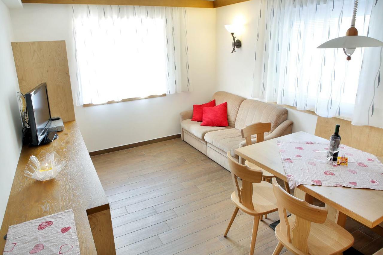 Apartment Kristyn Ortisei Zewnętrze zdjęcie